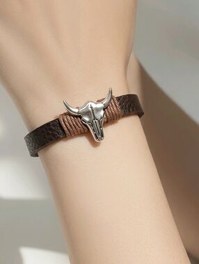 Longhorn Skull Leather Bracelet Brown Western Cowgirl Chic Adjustable Cuff